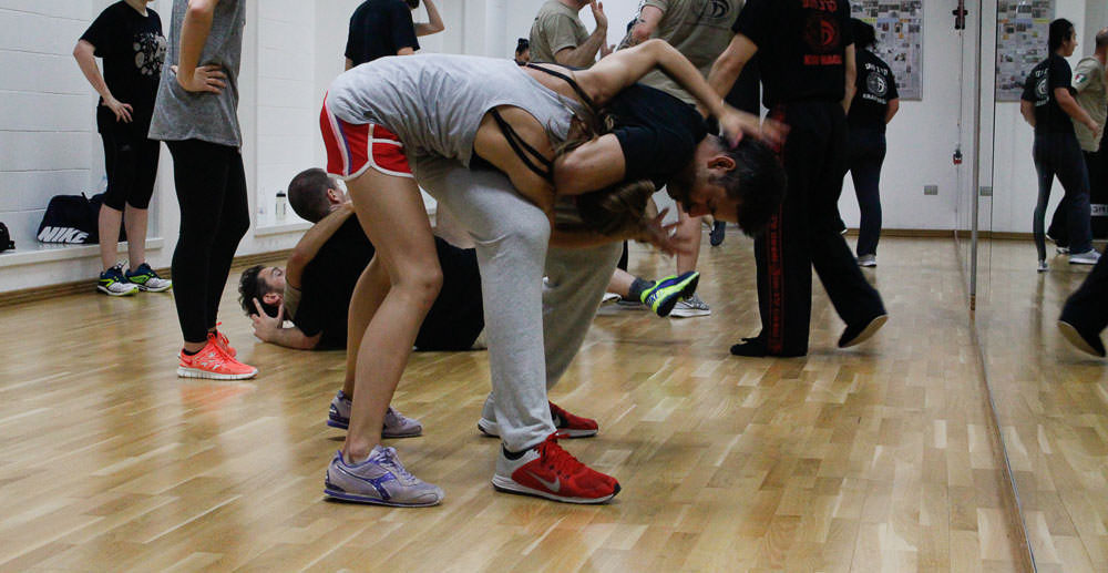 palestra Milano difesa personale autodifesa femminile Krav Maga